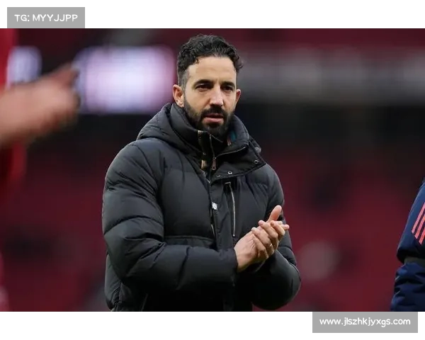 阿莫林计划引进中场 曼联是否签门将取决于巴因迪尔未来 阿莫林计划引进中场 曼联是否签门将取决于巴因迪尔未来